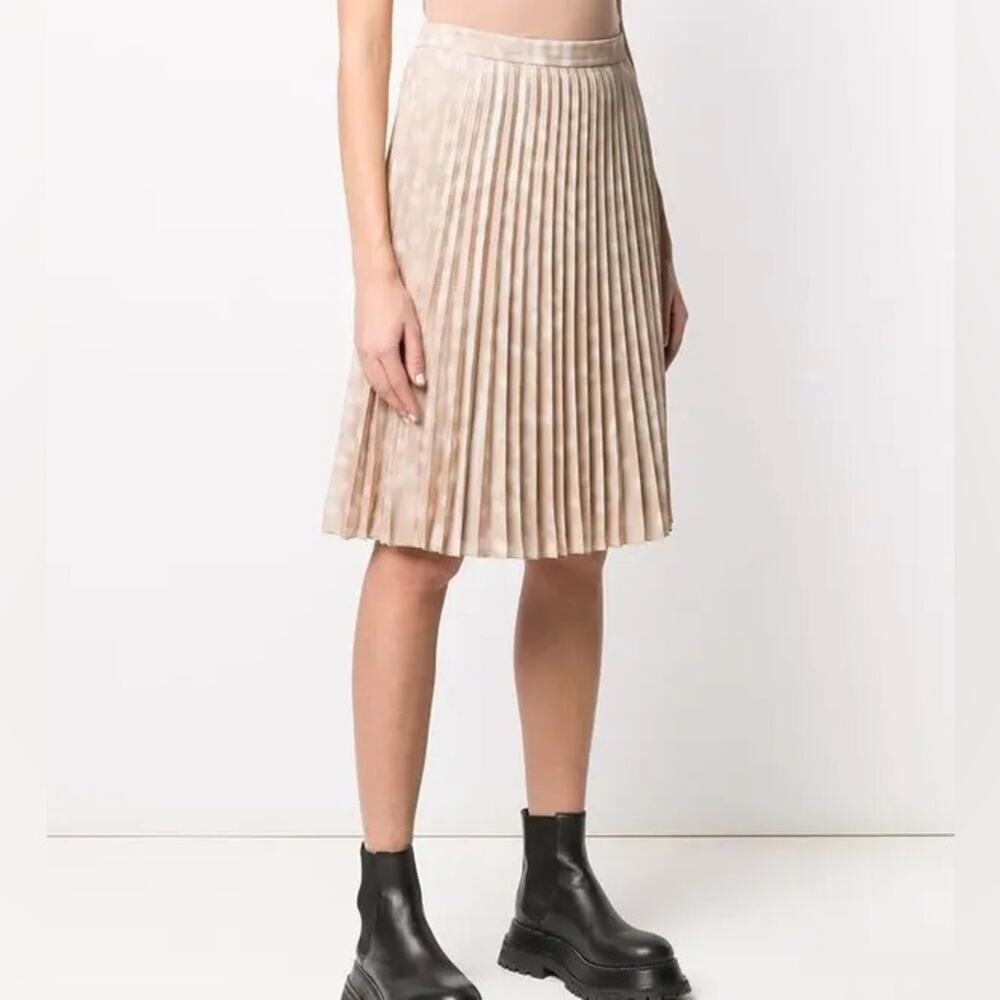Burberry Rersby Spotted Deer Pleated Chiffon Skirt Soft Fawn NWOT Sz 8